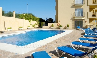 Front line golf apartment for sale in East Marbella 5