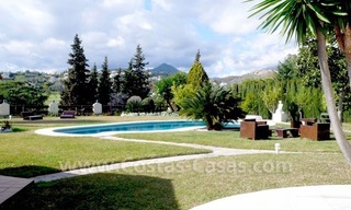 Luxury superb villa for sale on frontline golf in Marbella West – Estepona 2