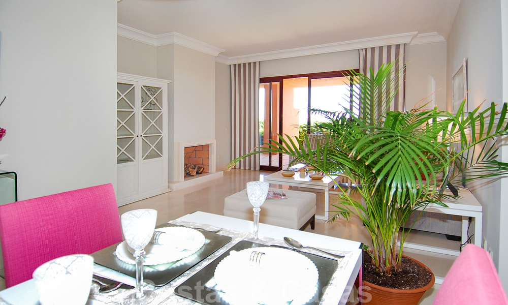 Golf apartments for sale in 5* golf resort in Marbella - Benahavis 24005
