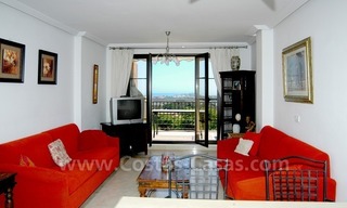 Bargain golf apartment to buy in West Marbella – Benahavis 7