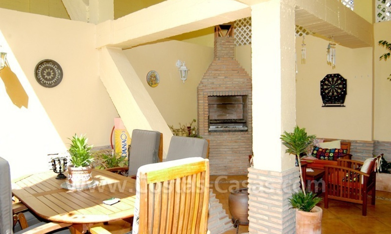 Bargain golf town-house to buy in an up-market area of Nueva Andalucía, Marbella 13