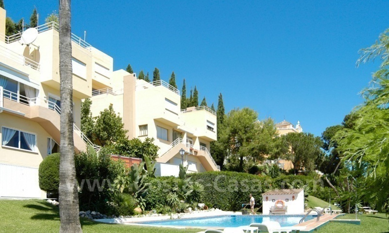 Bargain golf town-house to buy in an up-market area of Nueva Andalucía, Marbella 7