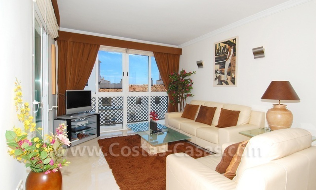 Penthouse apartment for sale in Puerto Banus, Marbella 11