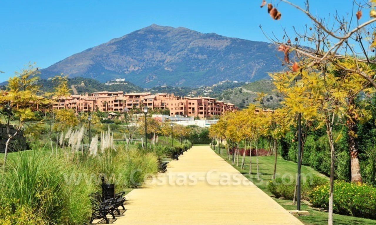 Bargain Luxury frontline golf apartments to buy Marbella – Benahavis 25