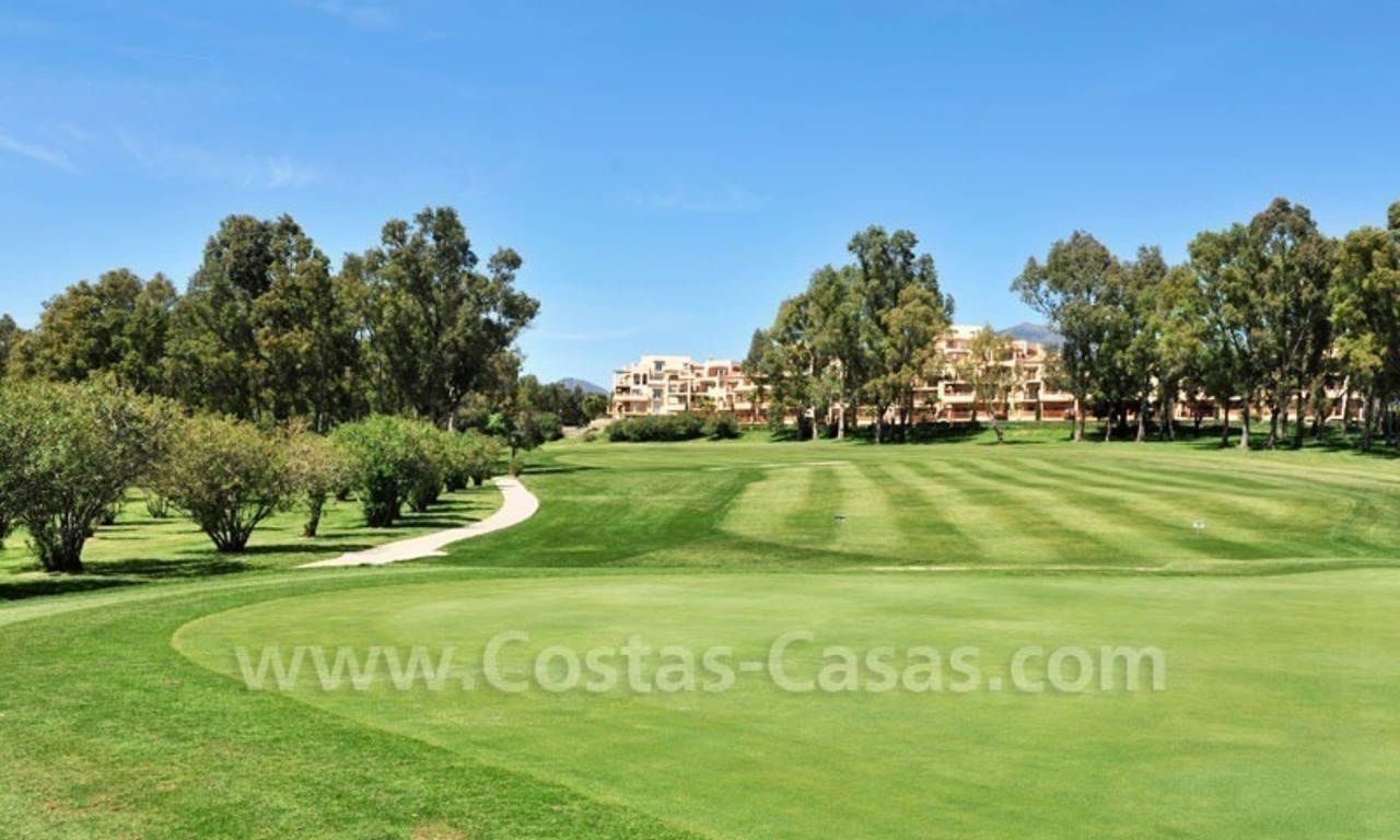Bargain Luxury frontline golf apartments to buy Marbella – Benahavis 23