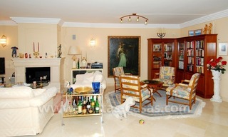 Large luxury apartment for sale in Nueva Andalucia – Marbella 18