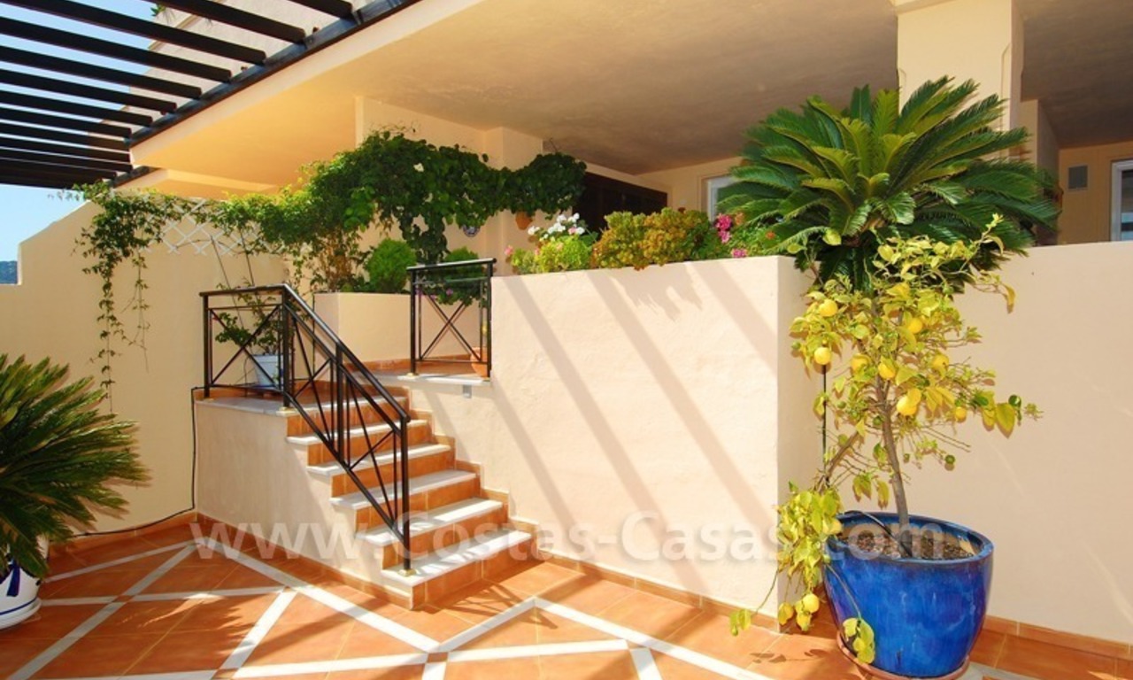 Large luxury apartment for sale in Nueva Andalucia – Marbella 8