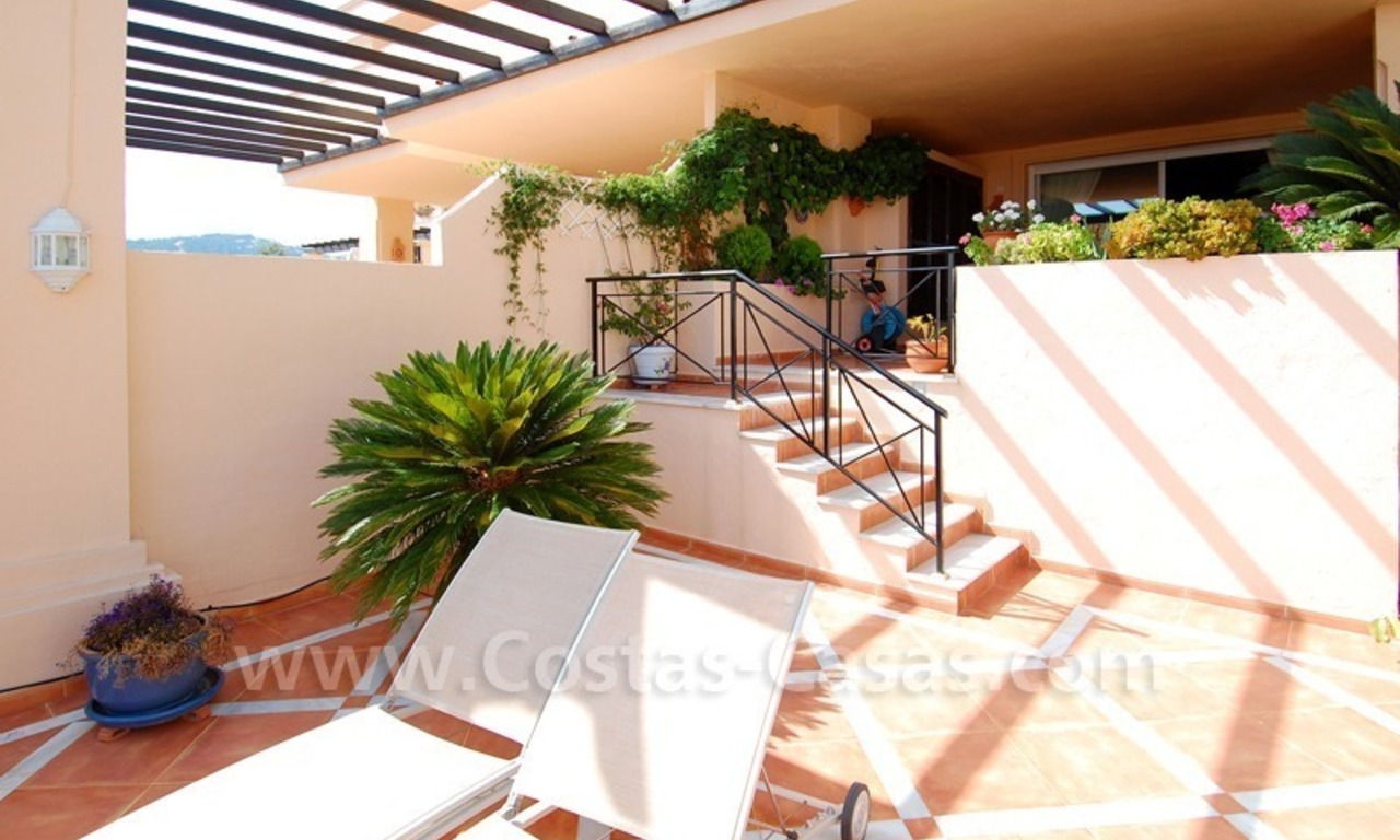 Large luxury apartment for sale in Nueva Andalucia – Marbella 10