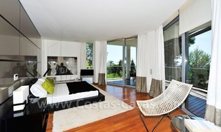 Contemporary style luxury houses for sale on the Golden Mile in Marbella 15