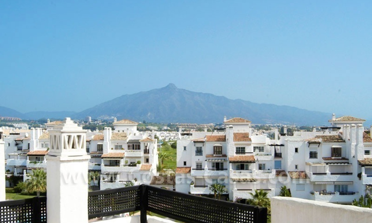 Spacious duplex penthouse apartment to buy on the beachfront complex in Marbella 1