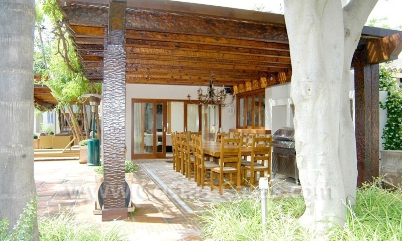 Exclusive front line golf Bali styled villa for sale in Nueva Andalucía, Marbella 6
