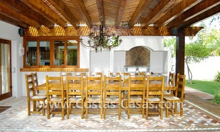 Exclusive front line golf Bali styled villa for sale in Nueva Andalucía, Marbella 7