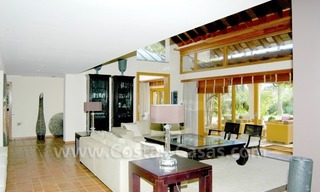 Exclusive front line golf Bali styled villa for sale in Nueva Andalucía, Marbella 15