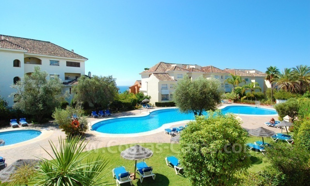 Beachside apartment to buy in Marbella 4