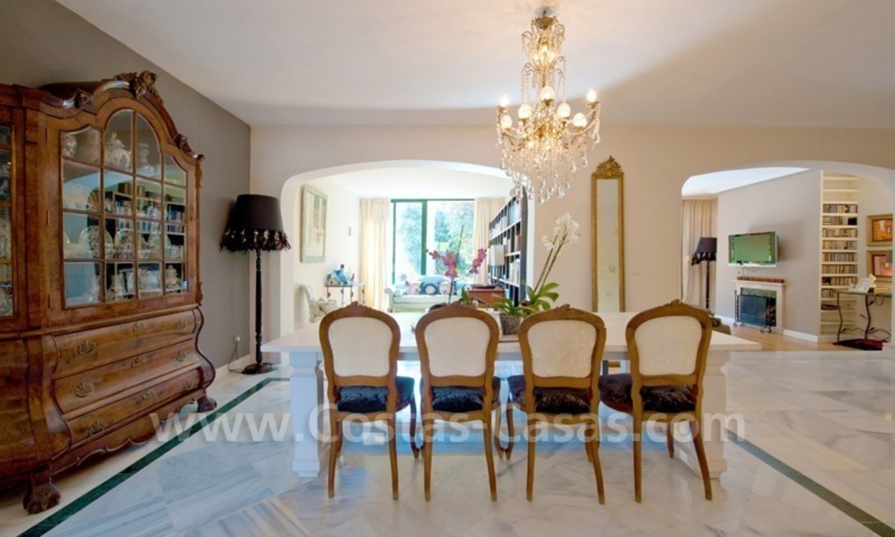 Townhouse for sale on the Golden Mile in Marbella 11