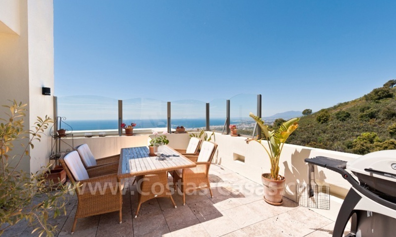 Luxury modern style penthouse apartment for sale in Marbella 5
