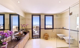 Luxury modern style penthouse apartment for sale in Marbella 20