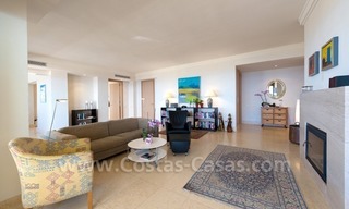 Luxury modern style penthouse apartment for sale in Marbella 11