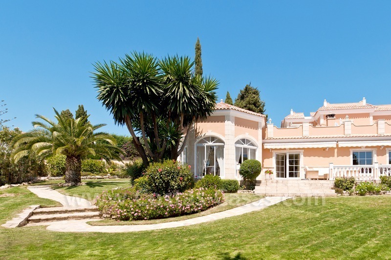 Luxury villa for sale in Marbella east