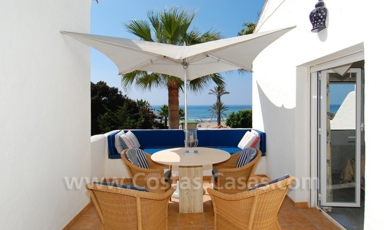Seafront townhouse for sale in Marbella 0