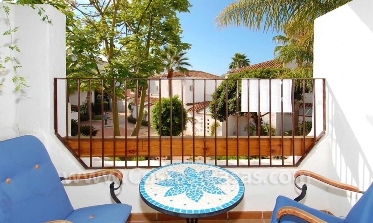 Beachfront complex apartment for sale in Marbella 3