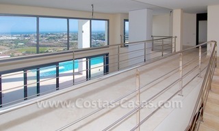 Exclusive contemporary villa for sale in the area of Marbella - Benahavis 11