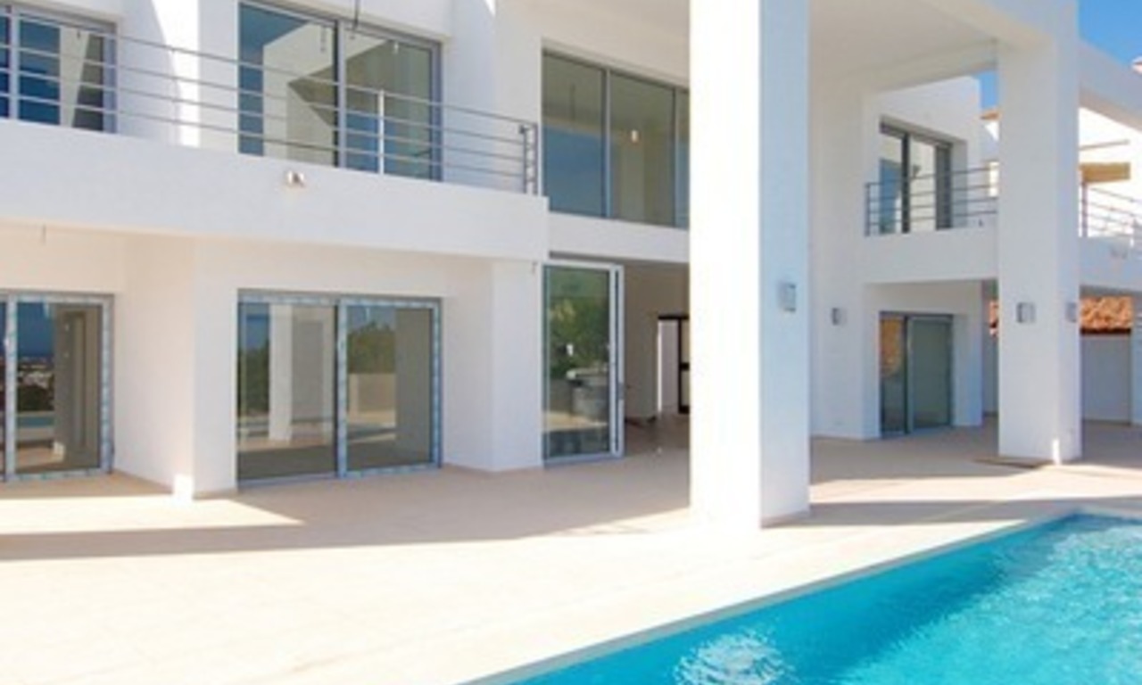 Exclusive contemporary villa for sale in the area of Marbella - Benahavis 5