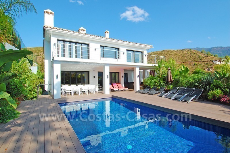 Exclusive contemporary villa to buy in the area of Marbella - Benahavis