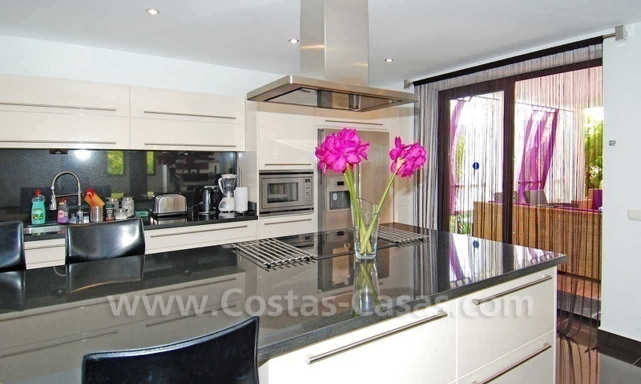 Exclusive contemporary villa to buy in the area of Marbella - Benahavis 10