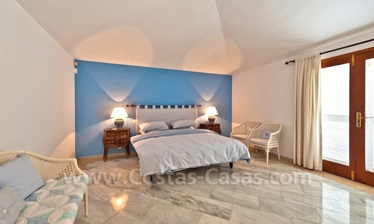 Cozy rustic styled villa to buy in the area of Marbella - Benahavis 9