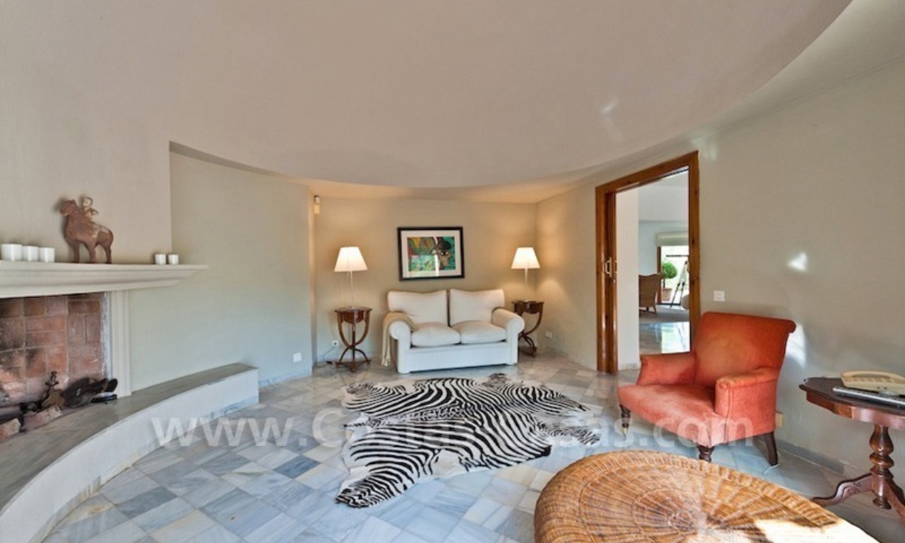 Cozy rustic styled villa to buy in the area of Marbella - Benahavis 7