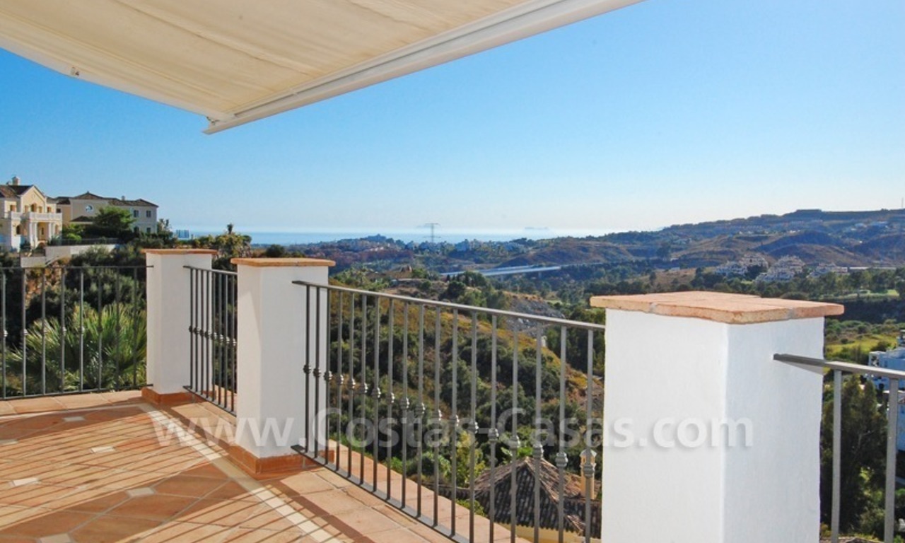 Cozy Mediterranean styled villa to buy in the area of Marbella - Benahavis 14