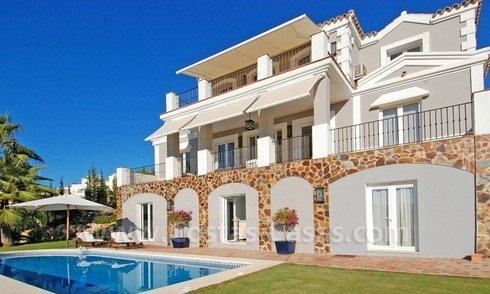 Cozy Mediterranean styled villa to buy in the area of Marbella - Benahavis 