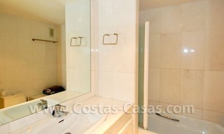 Beachside luxury apartment for sale in Puerto Banus – Marbella 10