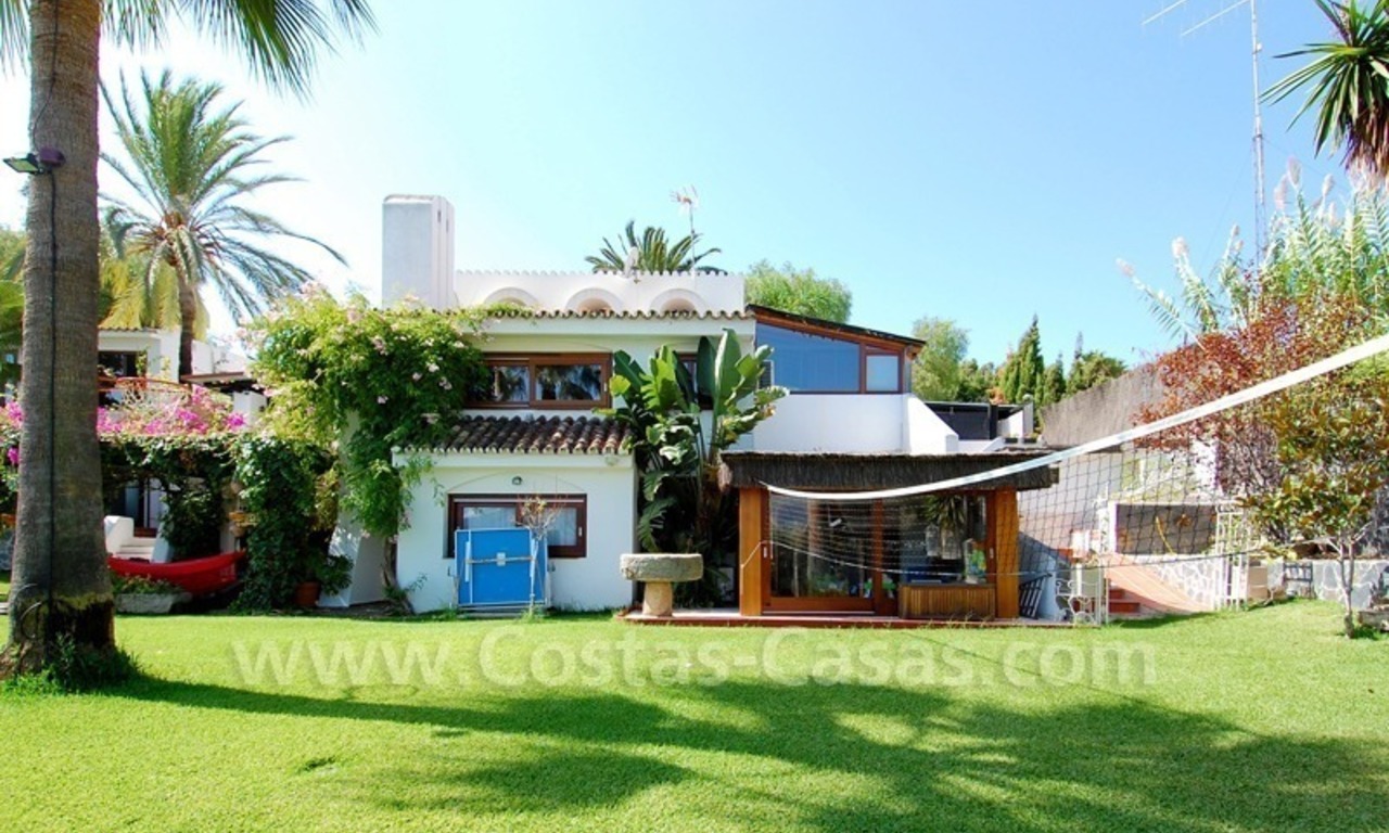 Villa for sale in an up-market area of Nueva Andalucía, Marbella 4