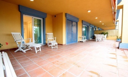 Beachside spacious 4 bedroom garden apartment for sale in Marbella east 