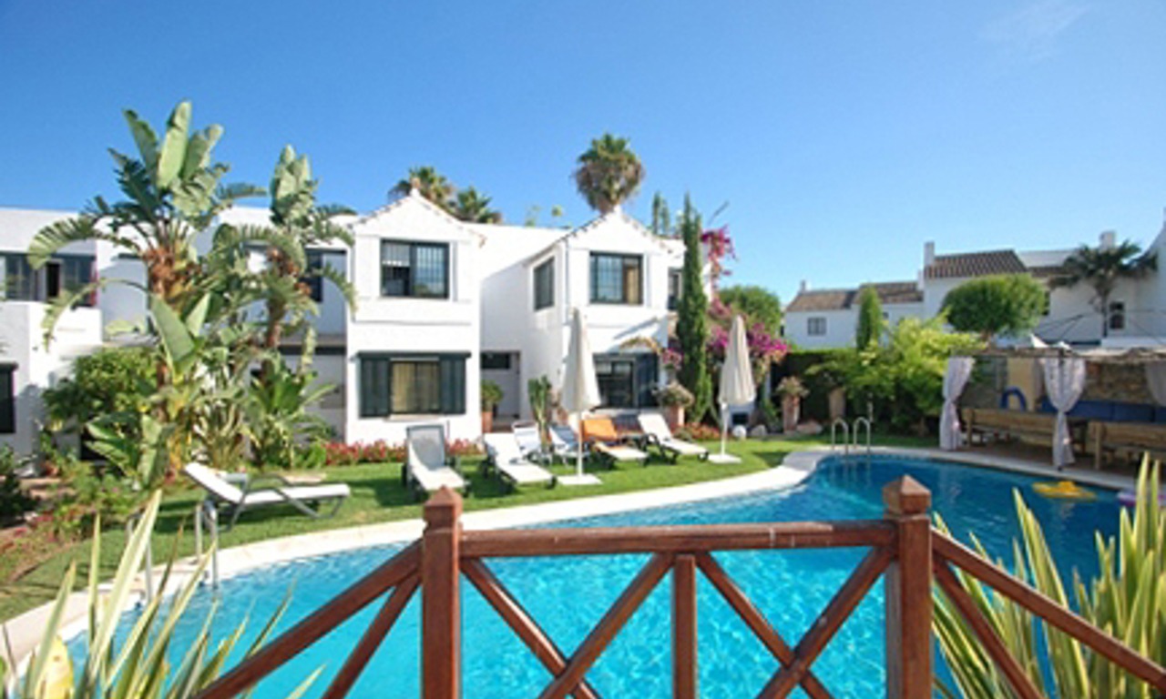 Cozy semi-detached house for sale in beachside San Pedro – Marbella 0