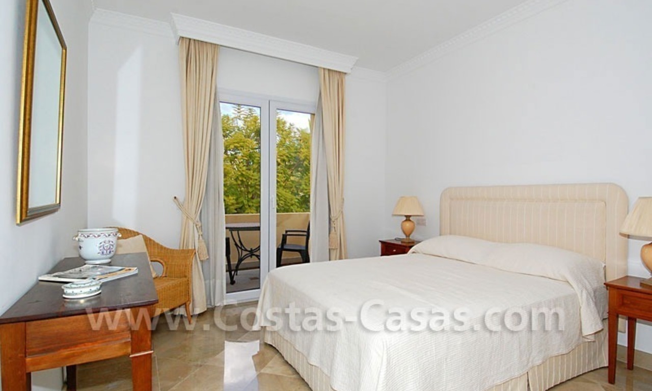 Spacious luxury apartment for sale in Nueva Andalucia, Marbella 8