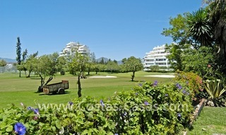 Frontline golf villa for sale in Marbella 2