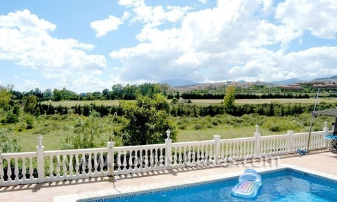 Bargain renovated detached villa for sale in Marbella 