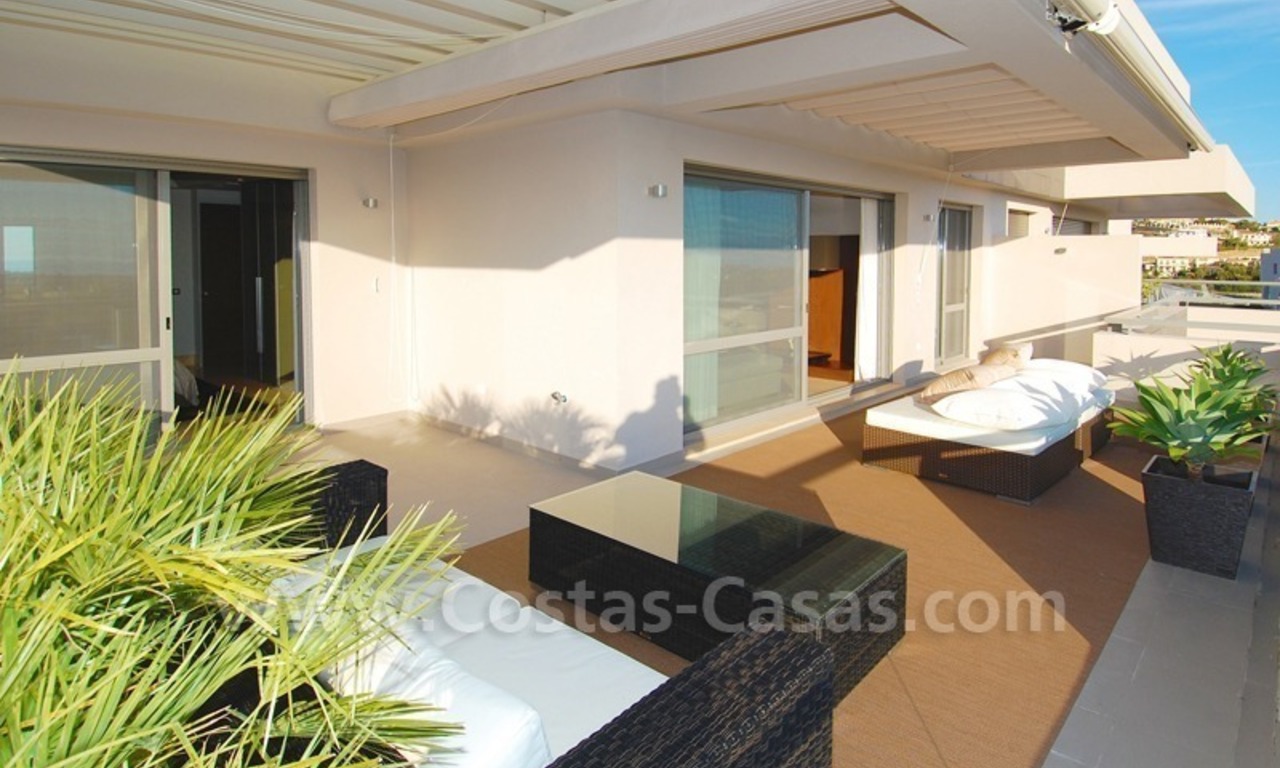 New luxury penthouse holiday apartment for rent in contemporary style, Marbella - Costa del Sol 12