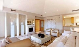 Beachside luxury new apartments and penthouses for sale in Puerto Banus – Marbella 7