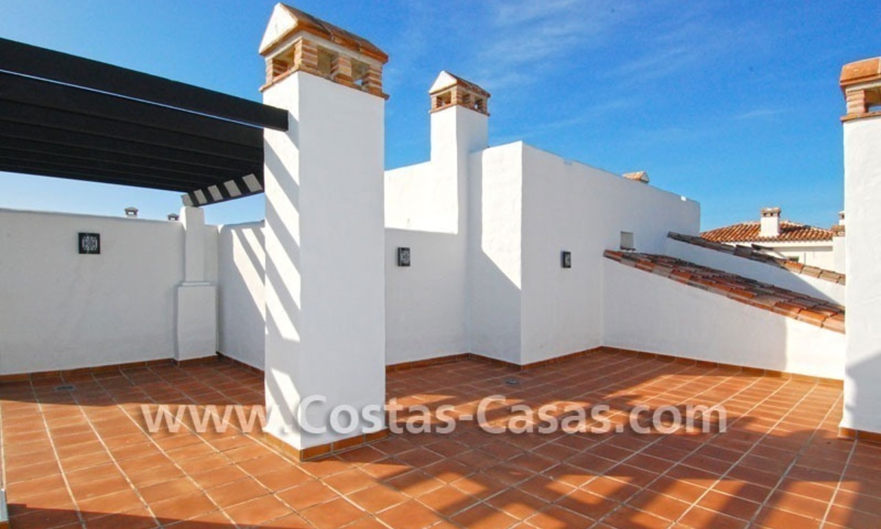 Cozy apartments and penthouses close to the beach to buy in Marbella 3
