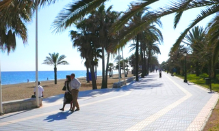 Cozy apartments and penthouses close to the beach to buy in Marbella 15