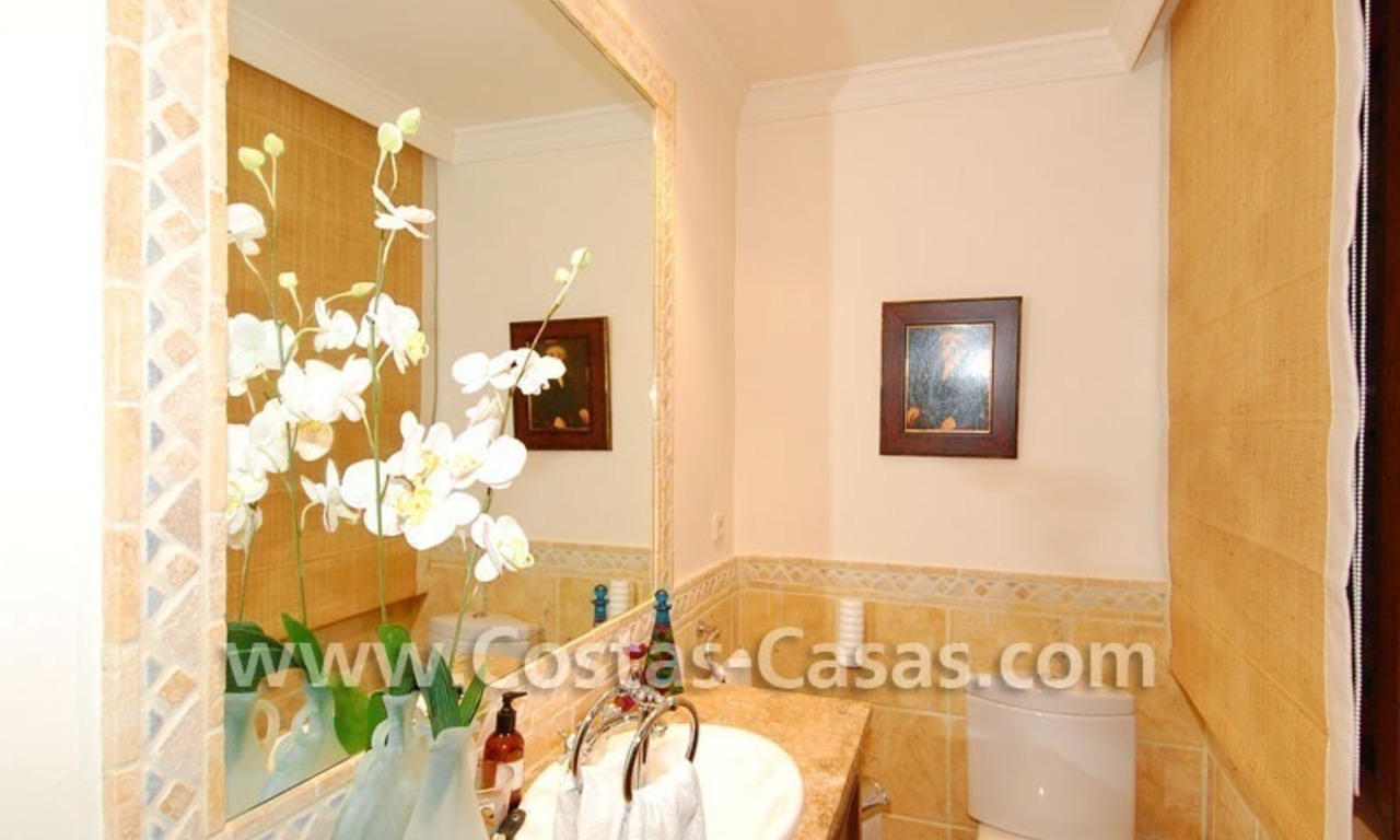Andalusian style detached villa to buy in a golf resort, New Golden Mile - Marbella - Benahavis - Estepona 12
