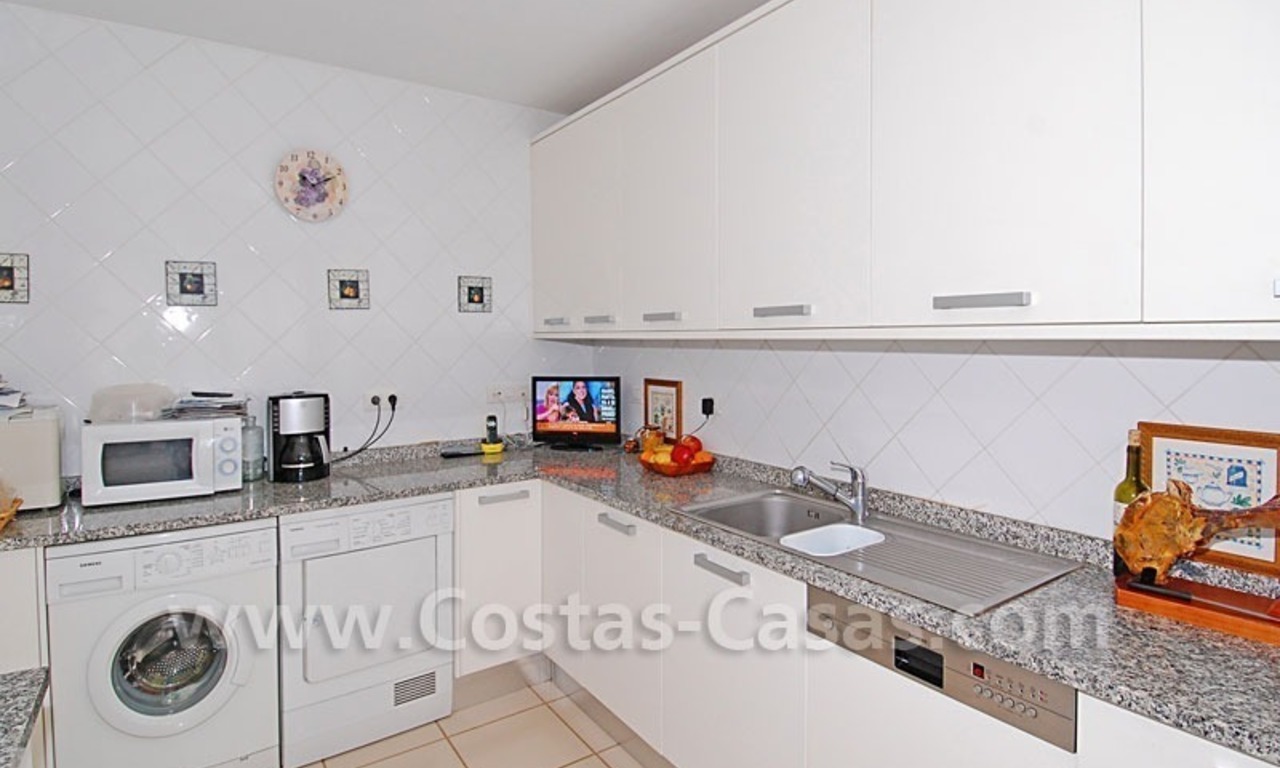 Spacious townhouse for sale in Estepona – Marbella 9