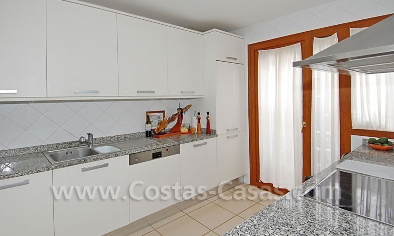 Spacious townhouse for sale in Estepona – Marbella 10