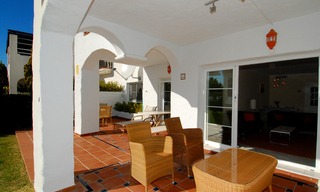 Cozy ground-floor apartment for sale on beachfront complex in Marbella 0