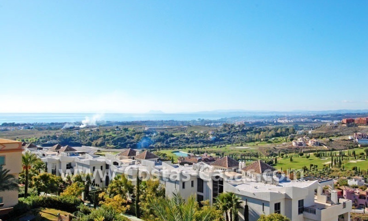 Luxury golf penthouse apartment for sale in a golf resort, Benahavis - Marbella 1
