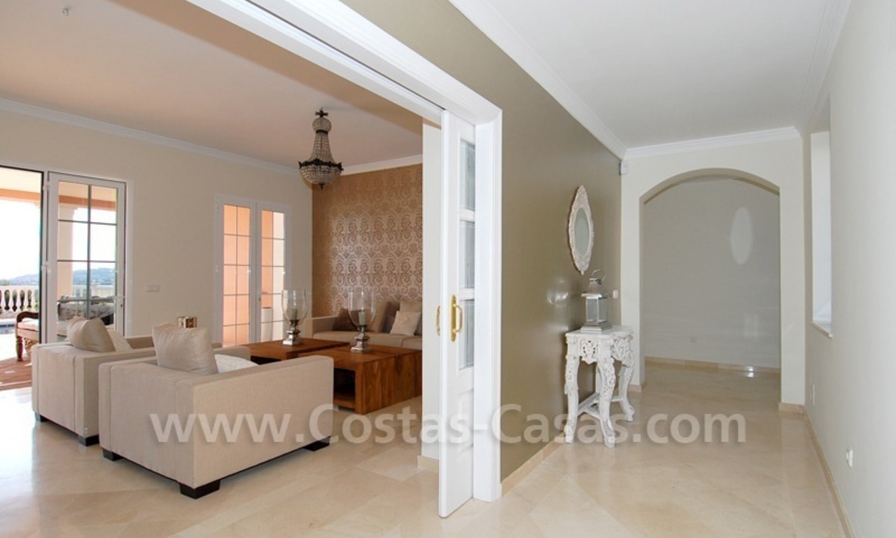 New villa for sale in gated community - Marbella - Benahavis 15